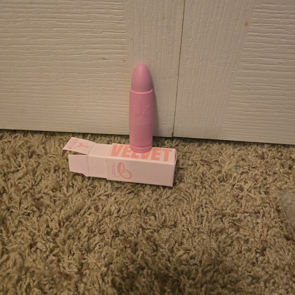 Jeffree Star Lipstick - Grace Digger - Picture 3 of 6